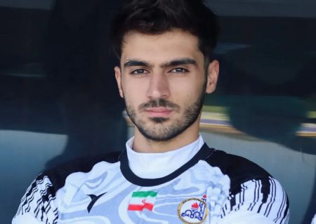 فرزان همولی ستاره جوان نفت مسجدسلیمان در ترکیب منتخب هفته لیگ آزادگان