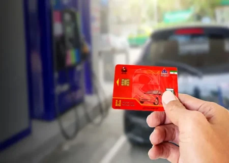 طرح انتقال سهمیه بنزین به حساب بانکی و کد ملی به‌صورت آزمایشی آغاز شد