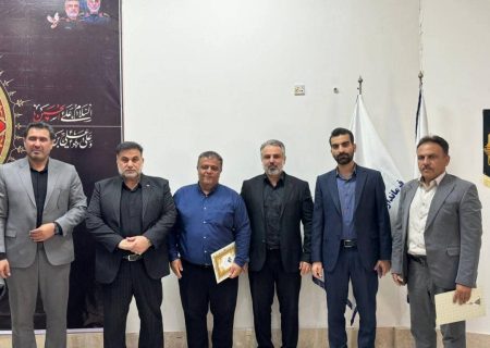 تقدیر از رئیس سابق و معرفی سرپرست جدید اداره تعاون، کار و رفاه اجتماعی مسجدسلیمان  