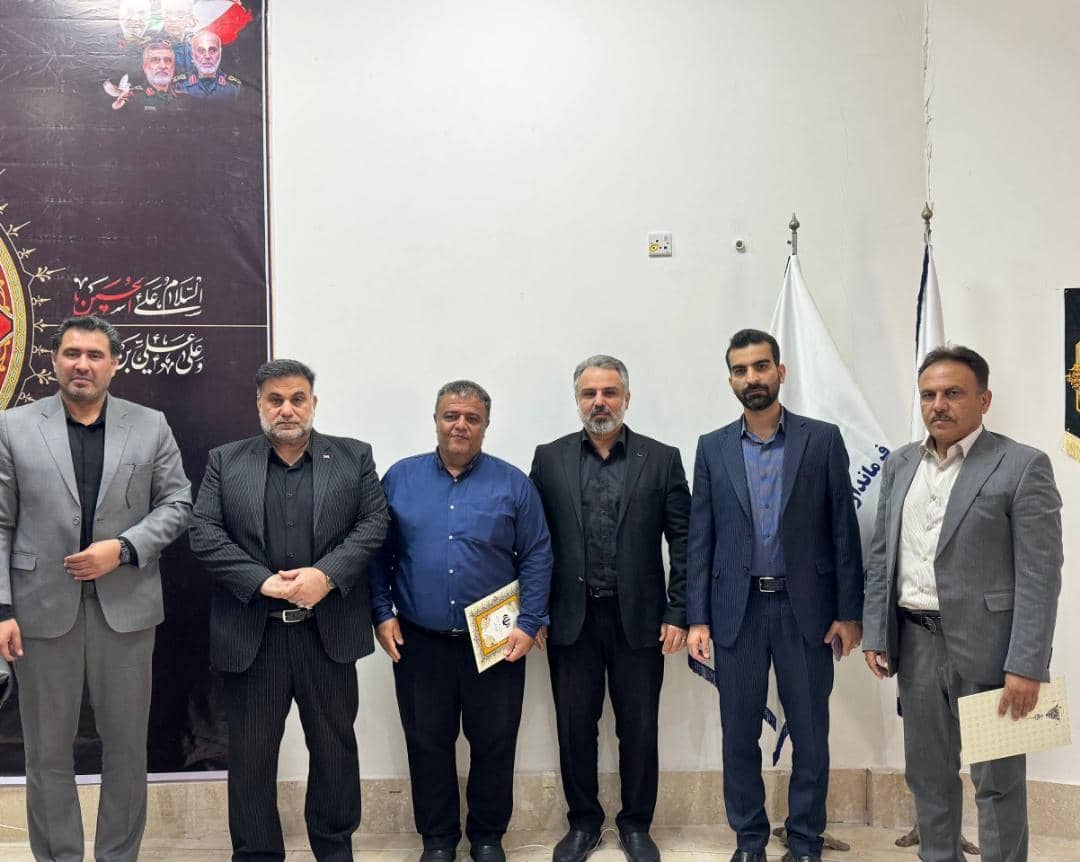 تقدیر از رئیس سابق و معرفی سرپرست جدید اداره تعاون، کار و رفاه اجتماعی مسجدسلیمان  