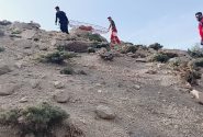 سقوط سه نفر از ارتفاعات قله «کینو» در مرز اندیکا و چهارمحال و بختیاری / نجات ۲ مصدوم توسط هلالاحمر