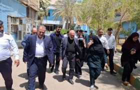بازدید استاندار خوزستان از خوابگاه دانشجویی آسیب‌دیده در اهواز / دکتر موالی‌زاده: اقدامات تروریستی دشمن، مرزهای انسانی را نادیده گرفته است / مردم خوزستان با روحیه جهادی، توطئه دشمن را به فرصتی برای انسجام تبدیل کردند